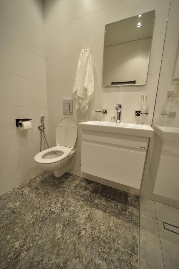 Avenue Residence Erevan Esterno foto